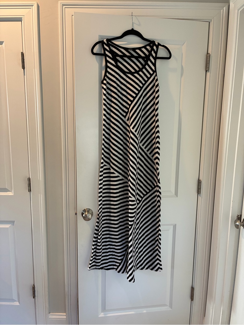 DKNY Black and White Striped Sleeveless Maxi Dress